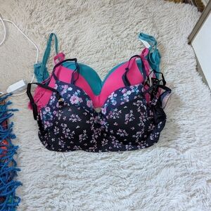 Used Vs 32b 32c Bras